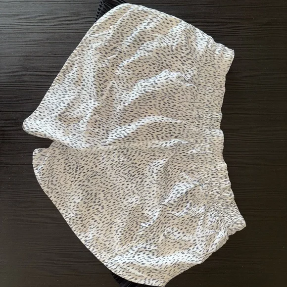 Lululemon Athletica White and Black Athletic Shorts - Picture 2 of 4